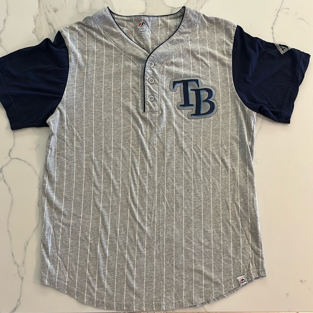 Men's Majestic Gray/Navy Tampa Bay Rays Pinstripe Henley- size Medium